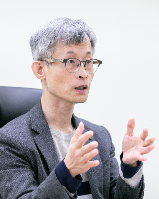 안병진 경희대학교 미래문명원 교수 고견 인터뷰. 박동욱기자 fufus@